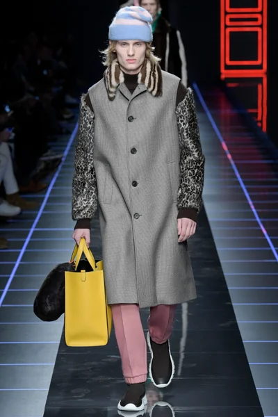 Look 2